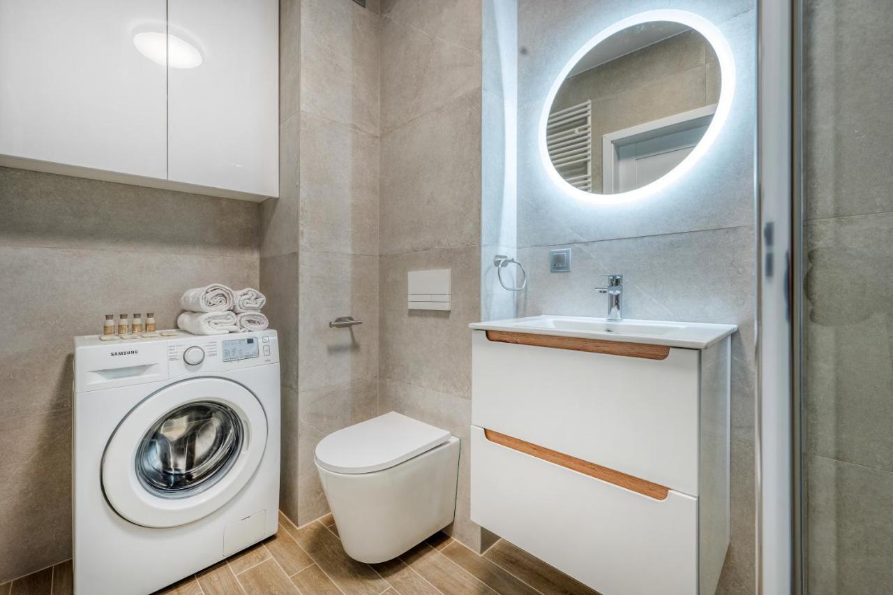 Apartament Milionowa - Parking, Balcony And Workspace - By Rentujemy *